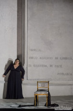 The Canadian Opera Company's 2016 production of Maometto II