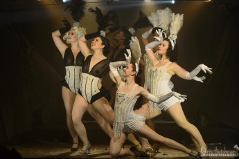 High Society Cabaret's #whitelightfollies