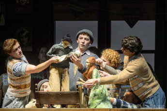 The Canadian Opera Company's 2016 production of Ariodante